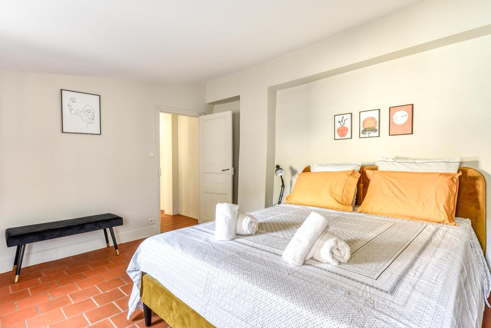 Le Saint Louis - Hyper Centre - Standing - Fibre Apartment Carcassonne Bagian luar foto